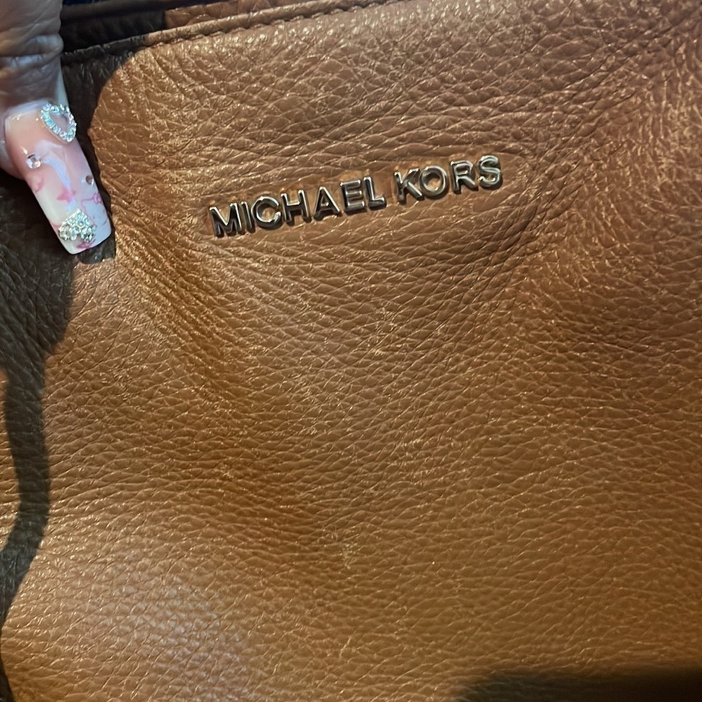 Michael Kors large Hobo leather Purse - Picture 7 of 8